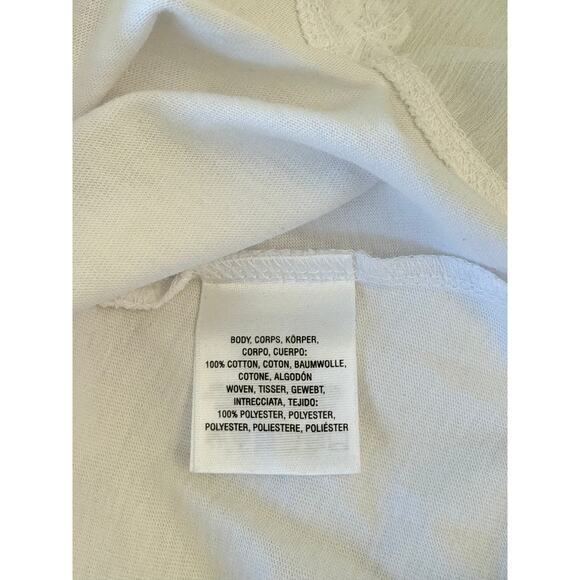 AKEMI + KIN Anthropologie Floral Embellished Women's Sz L White T-Shirt Top NWT - Picture 12 of 16